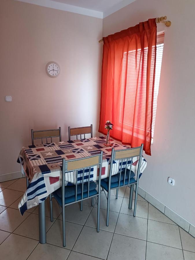 Studio Apartmani Zoric Šilo Eksteriør billede
